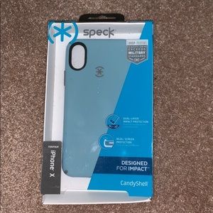 iPhone XS / X speck candy shell case